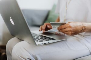 A Revolução do E-commerce e as Importações da China no Brasil